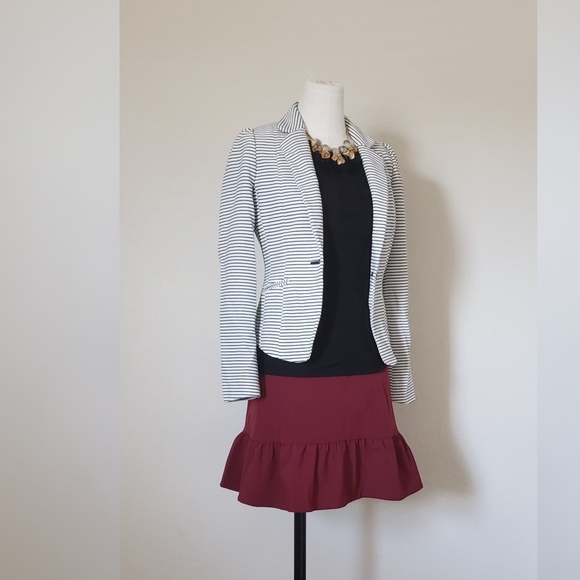 3 for $20 Forever 21 Black & White Blazer - Picture 1 of 2